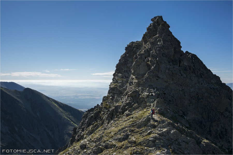 Ściana Szczyrbskiego Soliska Szara Ławka Grań Soliska Dolina Młynicka Tatry Wysokie