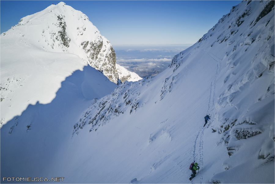 Rysy od słowackiej strony Przełęcz Waga trawers Ciężkiego Szczytu Tatry Wysokie zimą