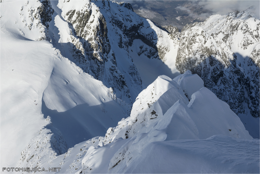 grań na Ciężki Szczyt od Przełęczy Waga Tatry Wysokie zimą
