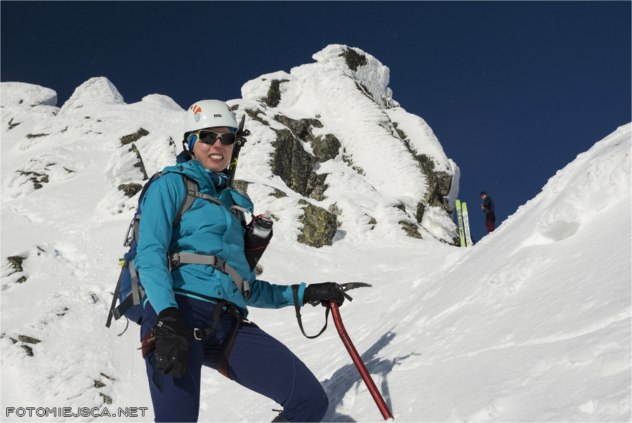widok na Ciężki Szczyt Tatry Wysokie zimą