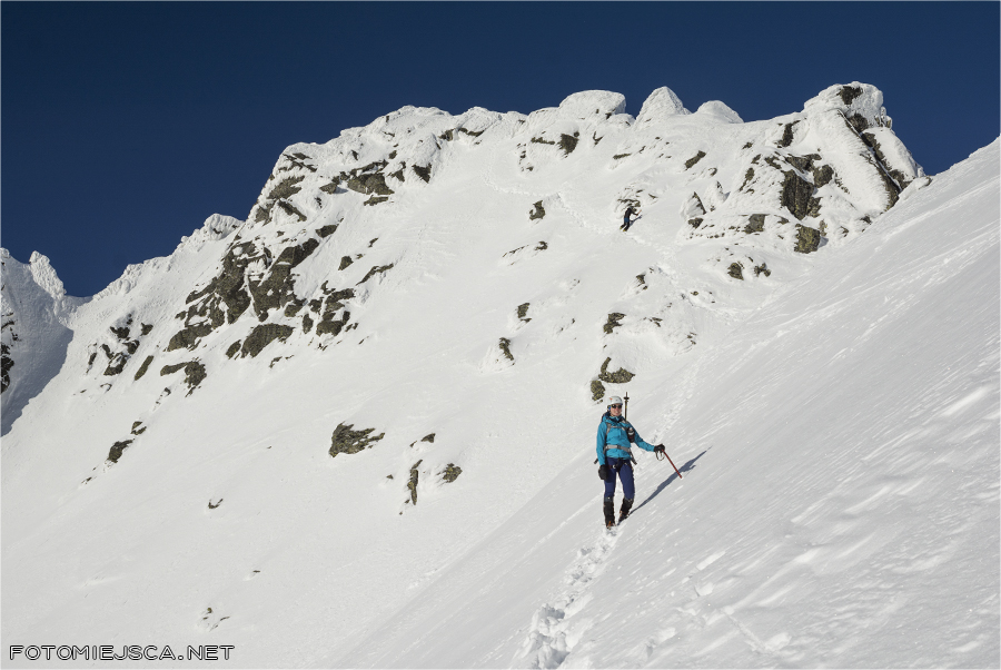 widok na Ciężki Szczyt Tatry Wysokie zimą